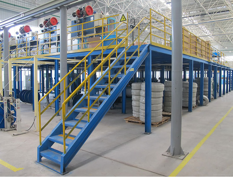 ��¥����